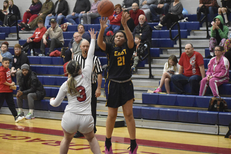 Niles falls at home to East News, Sports, Jobs Tribune Chronicle